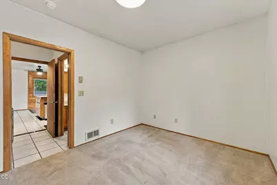 19202 Cherokee Road, Bend, OR 97702 - Photo 18