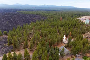 19202 Cherokee Rd, Bend, OR 97702 - Photo 38
