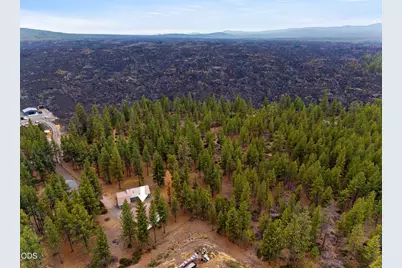 19202 Cherokee Road, Bend, OR 97702 - Photo 36