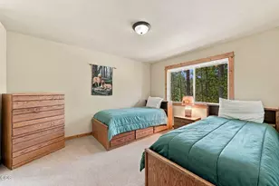 18211 Oregon Loop, Sunriver, OR 97707 - Photo 32