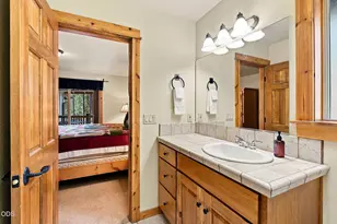 18211 Oregon Loop, Sunriver, OR 97707 - Photo 44
