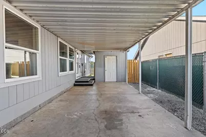 2318 Lara Lane, Central Point, OR 97502 - Photo 4