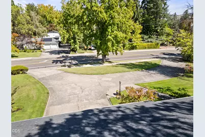 2232 Siskiyou Boulevard, Medford, OR 97504 - Photo 32