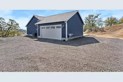 14819 Avalon Drive, White City, OR 97503 - Photo 30