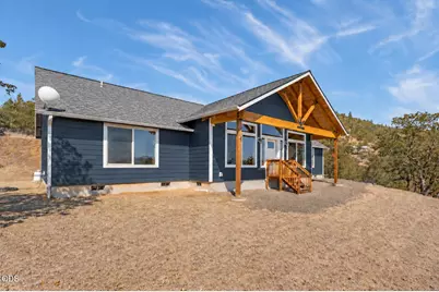 14819 Avalon Drive, White City, OR 97503 - Photo 2
