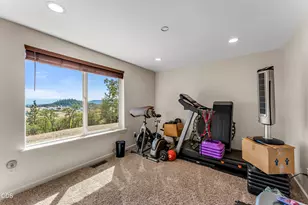 14819 Avalon Dr, White City, OR 97503 - Photo 22