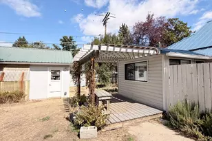 400 Wagner Creek Rd, Talent, OR 97540 - Photo 28