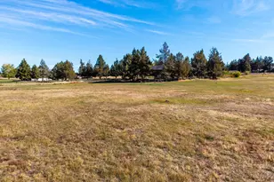61330 Larsen Rd, Bend, OR 97702 - Photo 58