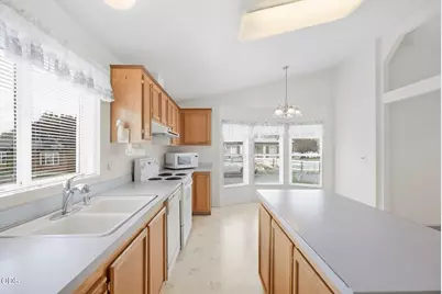 1188 NE 27th Street #34, Bend, OR 97701 - Photo 12