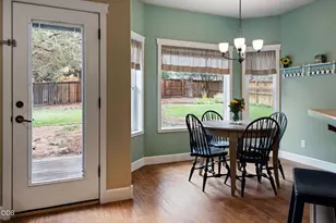 63082 Layton Ave, Bend, OR 97701 - Photo 14