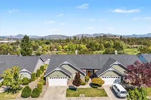 89 Skyhawk Dr, Eagle Point, OR 97524 - Photo 42