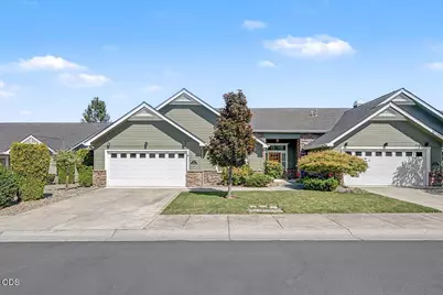 89 Skyhawk Drive, Eagle Point, OR 97524 - Photo 4