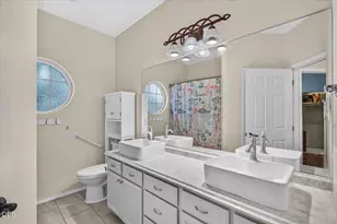 660 Valley Oak Blvd, Central Point, OR 97502 - Photo 22