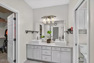 660 Valley Oak Blvd, Central Point, OR 97502 - Photo 16