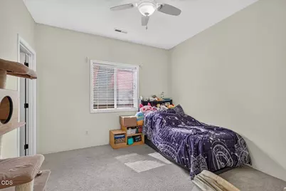 660 Valley Oak Boulevard, Central Point, OR 97502 - Photo 20
