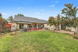 660 Valley Oak Blvd, Central Point, OR 97502 - Photo 26