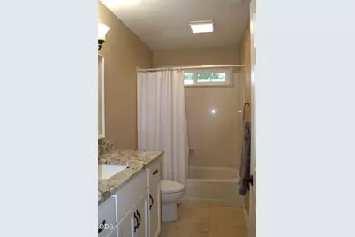 640 Carriage Lane, Jacksonville, OR 97530 - Photo 22