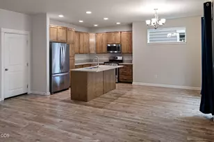 61589 Alstrup Rd, Bend, OR 97702 - Photo 4