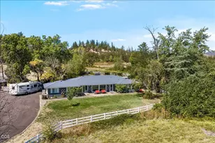 120 Hammel Rd, Eagle Point, OR 97524 - Photo 2
