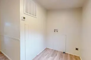 1216 Summit Loop, Grants Pass, OR 97527 - Photo 6