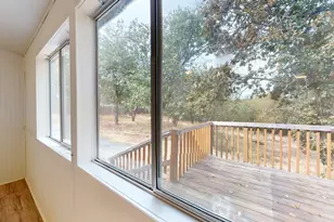 1216 Summit Loop, Grants Pass, OR 97527 - Photo 10