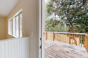 1216 Summit Loop, Grants Pass, OR 97527 - Photo 8