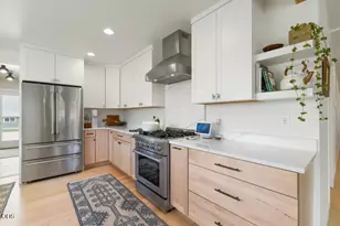 9431 Hill Rd, Klamath Falls, OR 97603 - Photo 20