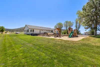 9431 Hill Road #9431 & 9435, Klamath Falls, OR 97603 - Photo 62