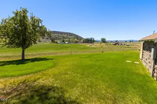 9431 Hill Rd, Klamath Falls, OR 97603 - Photo 82