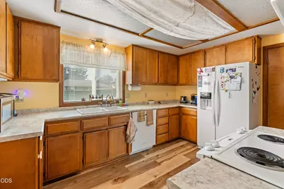 2515 Siskiyou, Medford, OR 97504 - Photo 30