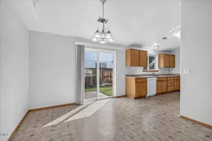 1911 Layla Dr, Medford, OR 97501 - Photo 14