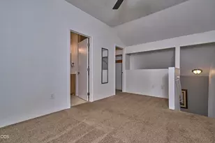 2101 Poplar Dr, Medford, OR 97504 - Photo 10