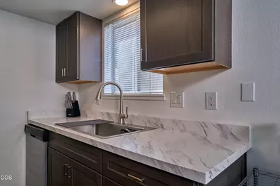 2101 Poplar Drive #80, Medford, OR 97504 - Photo 6