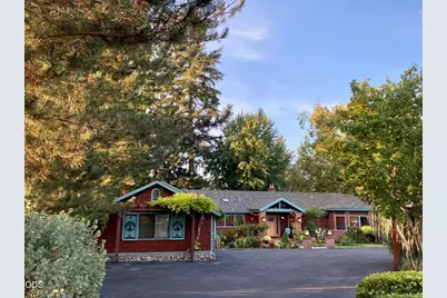 1935 SE Portola Drive, Grants Pass, OR 97526 - Photo 2
