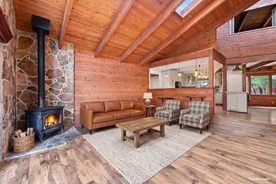 56222 Solar Drive, Bend, OR 97707 - Photo 8