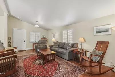 148 N Wheeler Loop, Sisters, OR 97759 - Photo 12