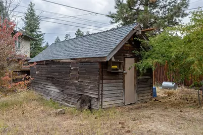 1345 NW Jacksonville Avenue, Bend, OR 97703 - Photo 38