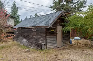 1345 NW Jacksonville Ave, Bend, OR 97703 - Photo 38