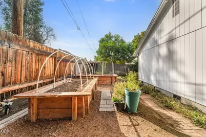 526 Bessie Street, Medford, OR 97504 - Photo 14