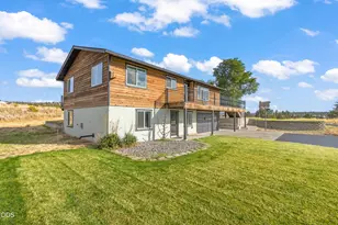 791 SE Grizzly Rd, Madras, OR 97741 - Photo 2