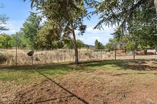118 Nevada St, Klamath Falls, OR 97601 - Photo 8