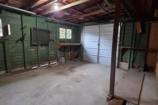 612 NW 3rd St, Grants Pass, OR 97526 - Photo 42