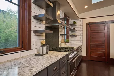 1068 E Main Street, Ashland, OR 97520 - Photo 24