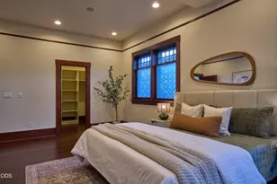 1068 E Main St, Ashland, OR 97520 - Photo 36