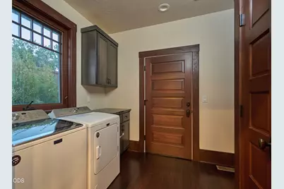 1068 E Main Street, Ashland, OR 97520 - Photo 64