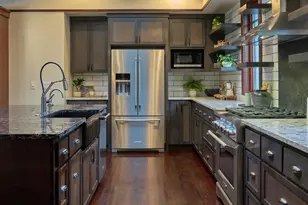 1068 E Main St, Ashland, OR 97520 - Photo 22