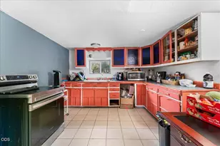 10483 Blackwell Rd, Central Point, OR 97502 - Photo 16