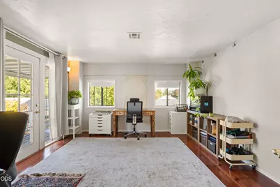 322 N 3rd Street, Central Point, OR 97502 - Photo 28