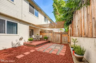 469 Tulipan Way, Talent, OR 97540 - Photo 10