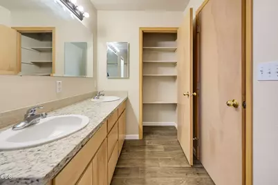 469 Tulipan Way, Talent, OR 97540 - Photo 20